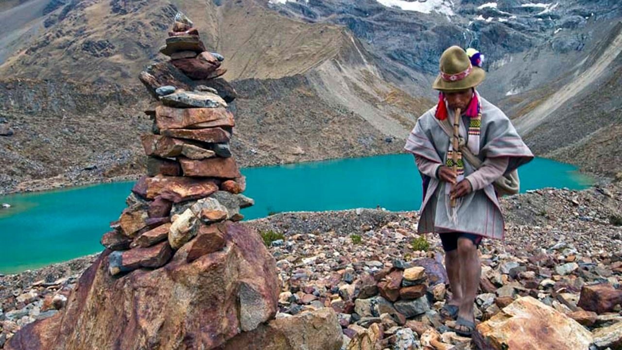 Humantay Lake - Machu Picchu Local Trips (4)